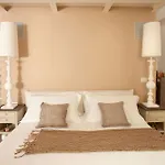 Mantatelure' By Perle Di Puglia
