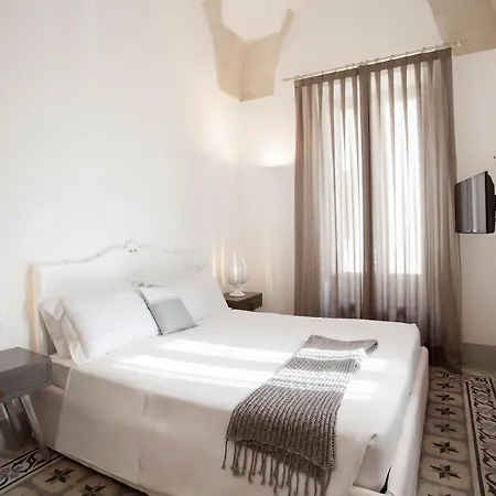 Mantatelure' By Perle Di Puglia Lecce