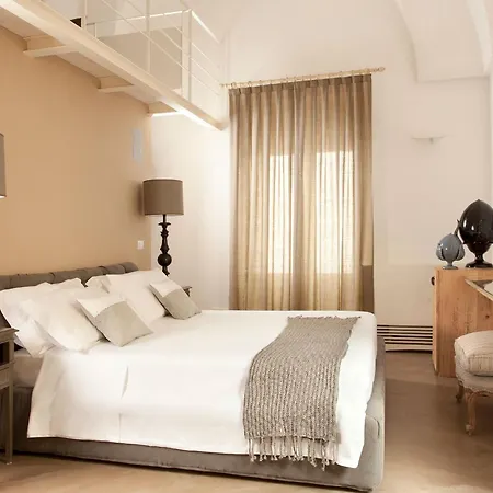 Mantatelure' By Perle Di Puglia