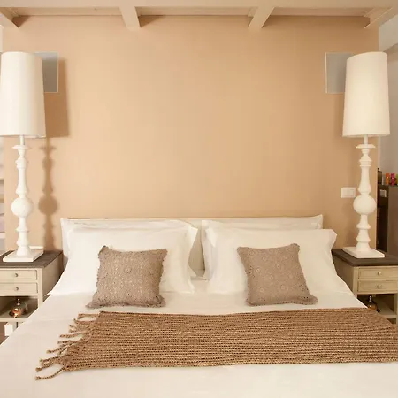 Mantatelure' By Perle Di Puglia