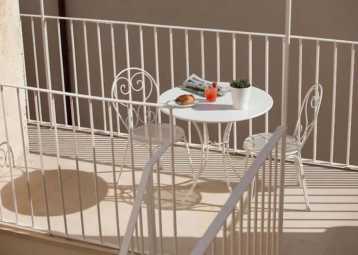 Mantatelure' By Perle Di Puglia 레체